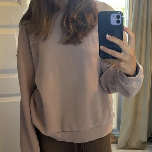 Sweatshirt - Tjocktröja från gina