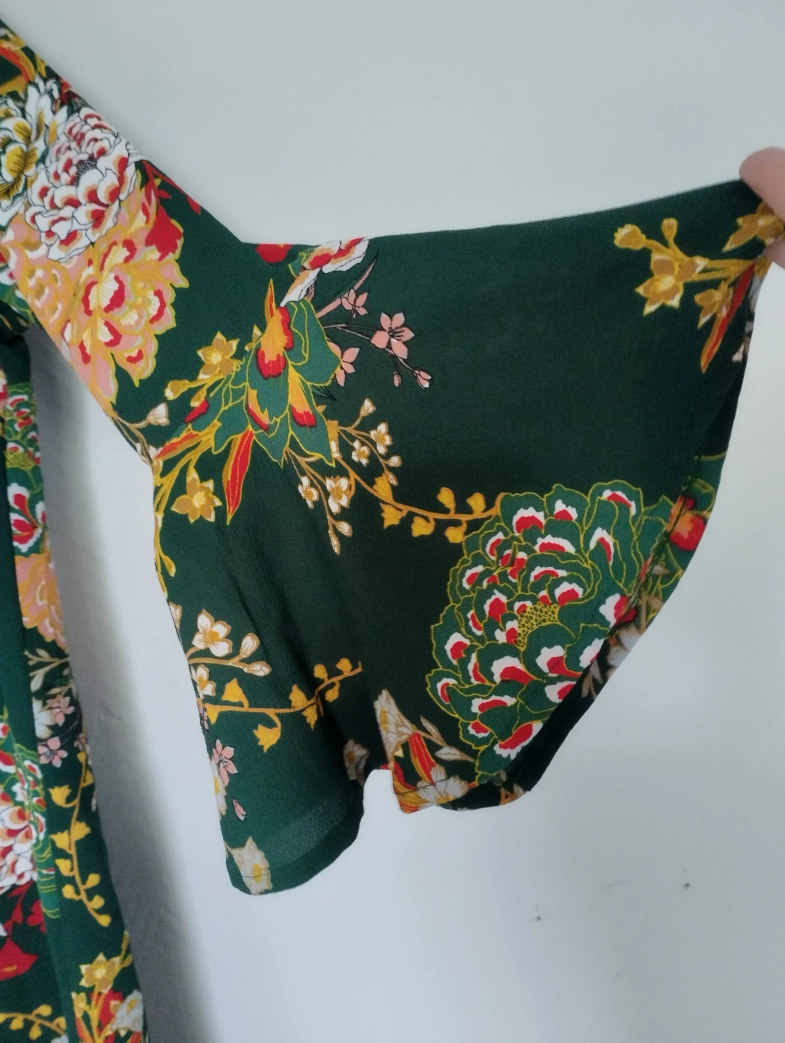 Grön tunika trumpetärm - 90