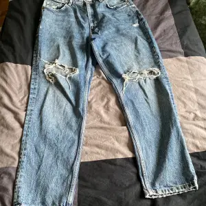 zara jeans, har inte använt mycket, perfect fit.