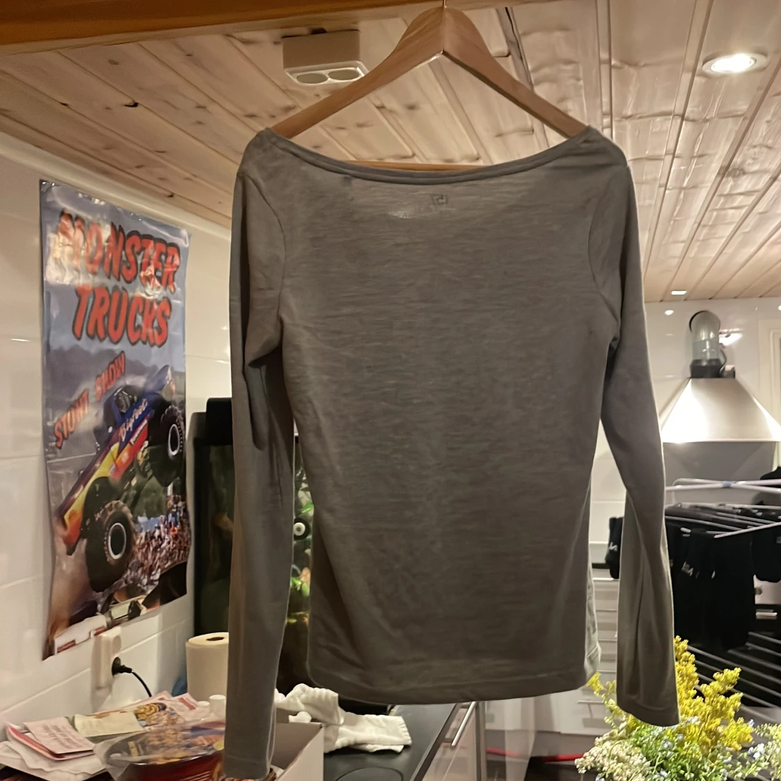 Grå långärmad tröja - 90