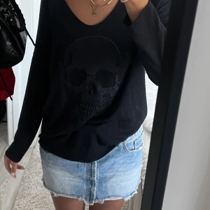 zadig tröja helt oanvänd  - helt i kashmir 🩷 så cool 