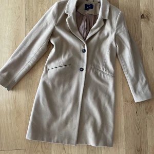 Gant kappa  - Gant kappa i fint skick.