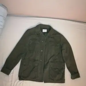 Vintage Military stil skort jacka, lite oversized och i bra skick