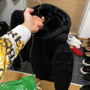 Moose knuckles  - Säljer min helt nya moose knuckles tröja storlek Xl säljer då den är för stor 