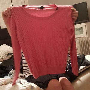 Tröja  - Jätte fin material 