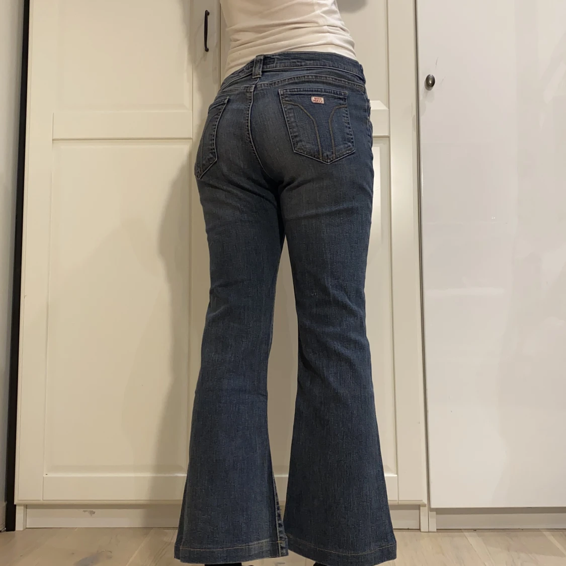 lågmidjade bootcut jeans från Miss Sixty💕 - 91