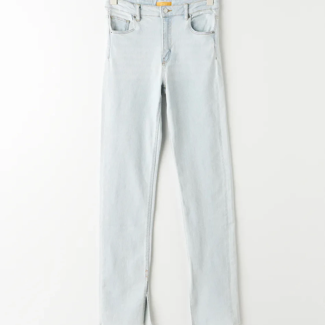 Ljusa Jeans Gina tricot