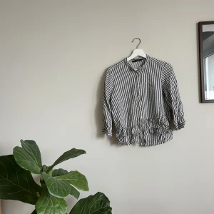 Fin skjorta  - Skjorta ifrån zara - aldrig använd!