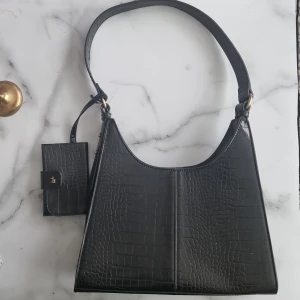 Anna field väska - Det är nästan ny väska. Använd bara några gånger.