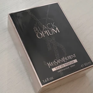 Oöppnad parfym  - Helt ny parfym från ysl. 50 ml. 