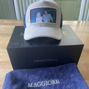 Maggiore keps - Säljer min maggiore keps (S3 C1) Limited edition Nyskick Pris 799 Pris kan sänkas vid snabb affär.  Hör av er vid frågor.