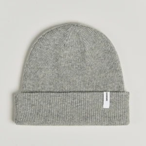 samsoe samsoe grå mössa - Oanvänd ullmössa från Samsøe & Samsøe, unisex Nypris:499