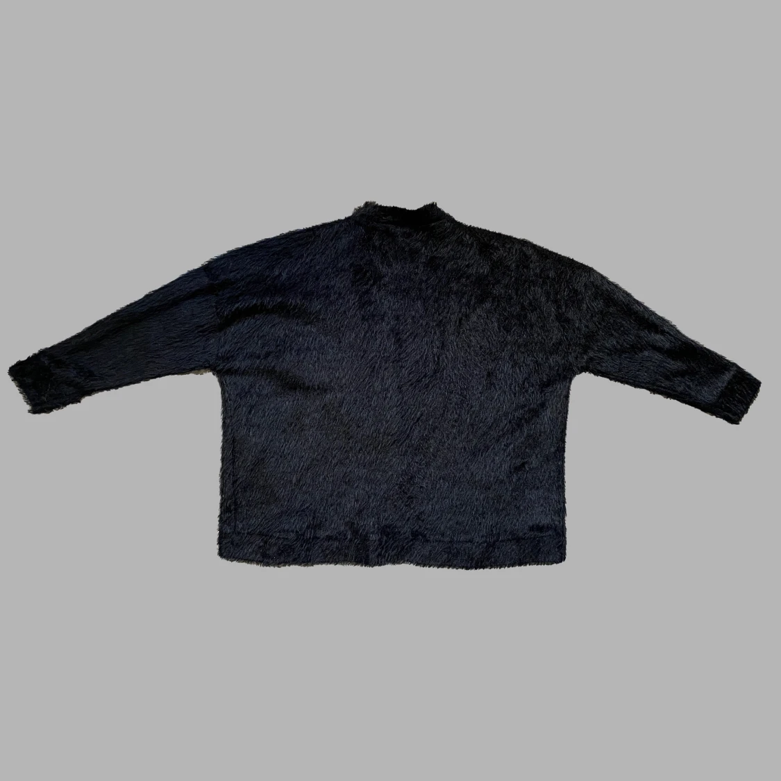 Mysig svart kofta  - 90