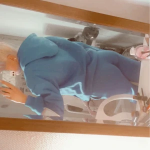 Bikbok set  - Blått snyggt set från bikbok, använt 1 gång, säljer för att de inte kommer till användning, nypris 700kr totalt, säljer nu båda delar för 400, inga byten.💞