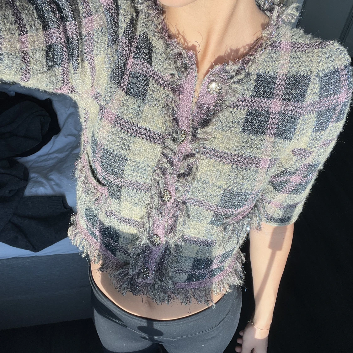 Zara topp med knäppe - 91