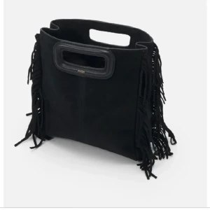 Maje väska - Säljer min fina maje väska då den inte kommer till användning, dustbag medföljer💓