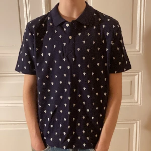 Grischig skjorta - Super fett till grischiga stilen🔥🔥 be skick och kvalite, aldrig andvänd. As coolt kaktus mönster🔥