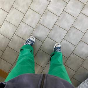 Coola gröna jeans från zara!