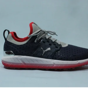 Puma Golf IGNITE ARTICULATE STARS AND STRIPES - Fabriksnya golfskor som endast används vid fotografering. Skicket är 10/10 utan defekter. Släpptes 2023 av Puma. Vid frågor eller önskan om mer bilder skriv gärna eller kolla in våran hemsida https://d2cb48.myshopify.com/    Ordinarie pris: 2 361 kronor