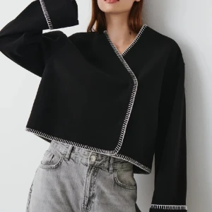 Gina tricot kofta - Kommer inte till användning, endast använd 1 gång 