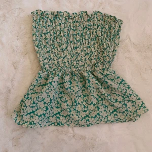 Grön topp❤️‍🔥 - Jättesöt somrig topp!