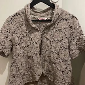 Kofta - Säljer min snygga kofta från indiska !💓