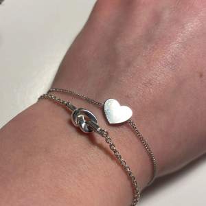 Jätte sött hjärt armband från Edblad 🤍 199kr inklusive frakt!🤍