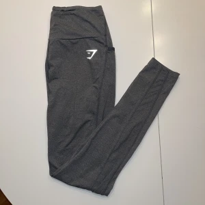 Gymshark Aspire Leggings  - Gymshark Aspire leggings med fickor, väldigt bekvämma och tunna. 