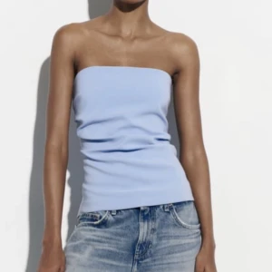 Zara topp - Zara topp i storlek S. Aldrig använd med prislapp kvar. 