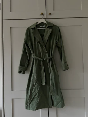 Trenchcoat  - Supersnygg trenchcoat 