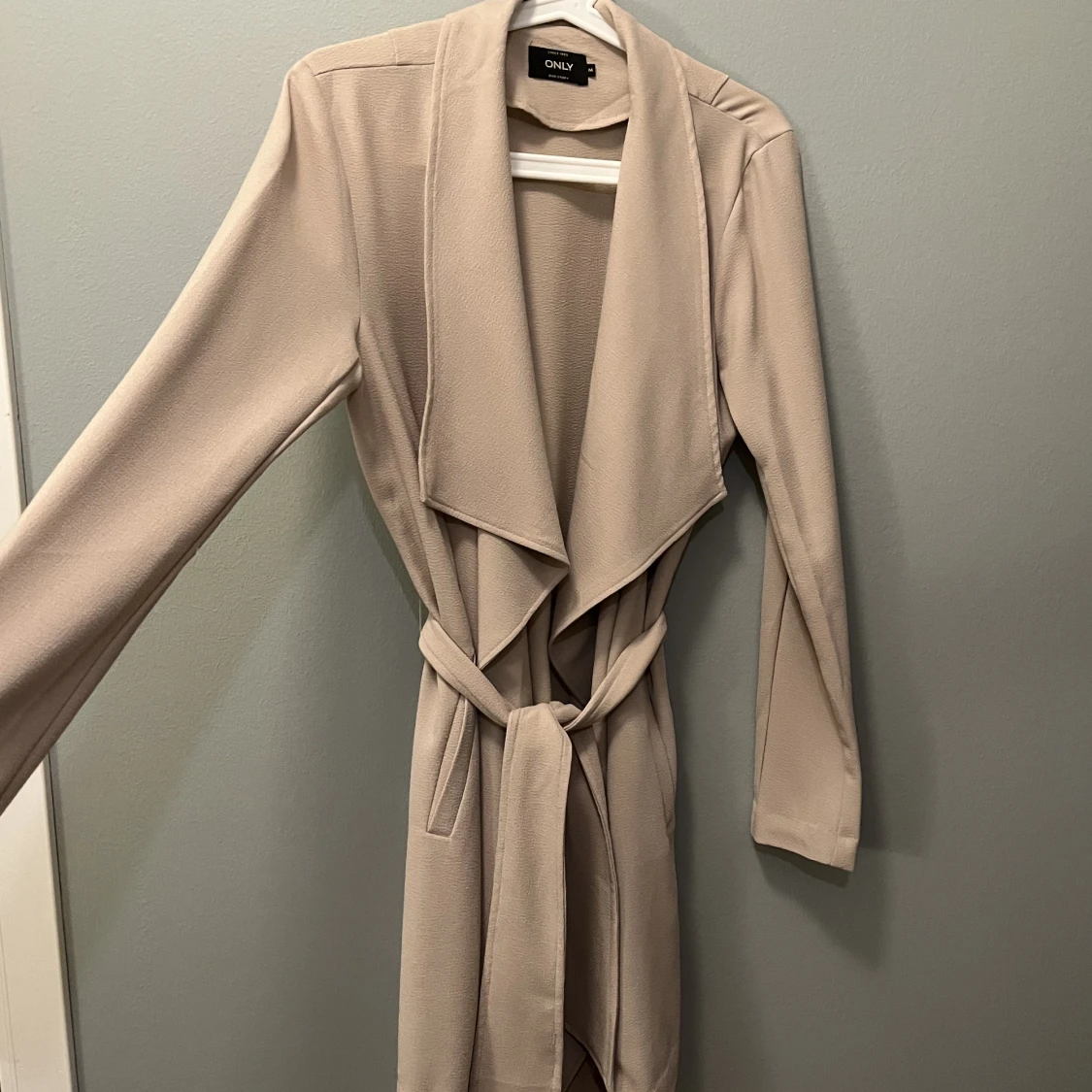Beige Trenchcoat (ny) - 90