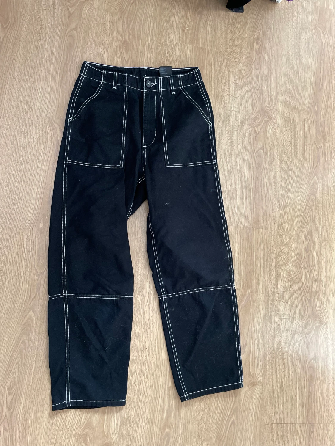 Svart jeans