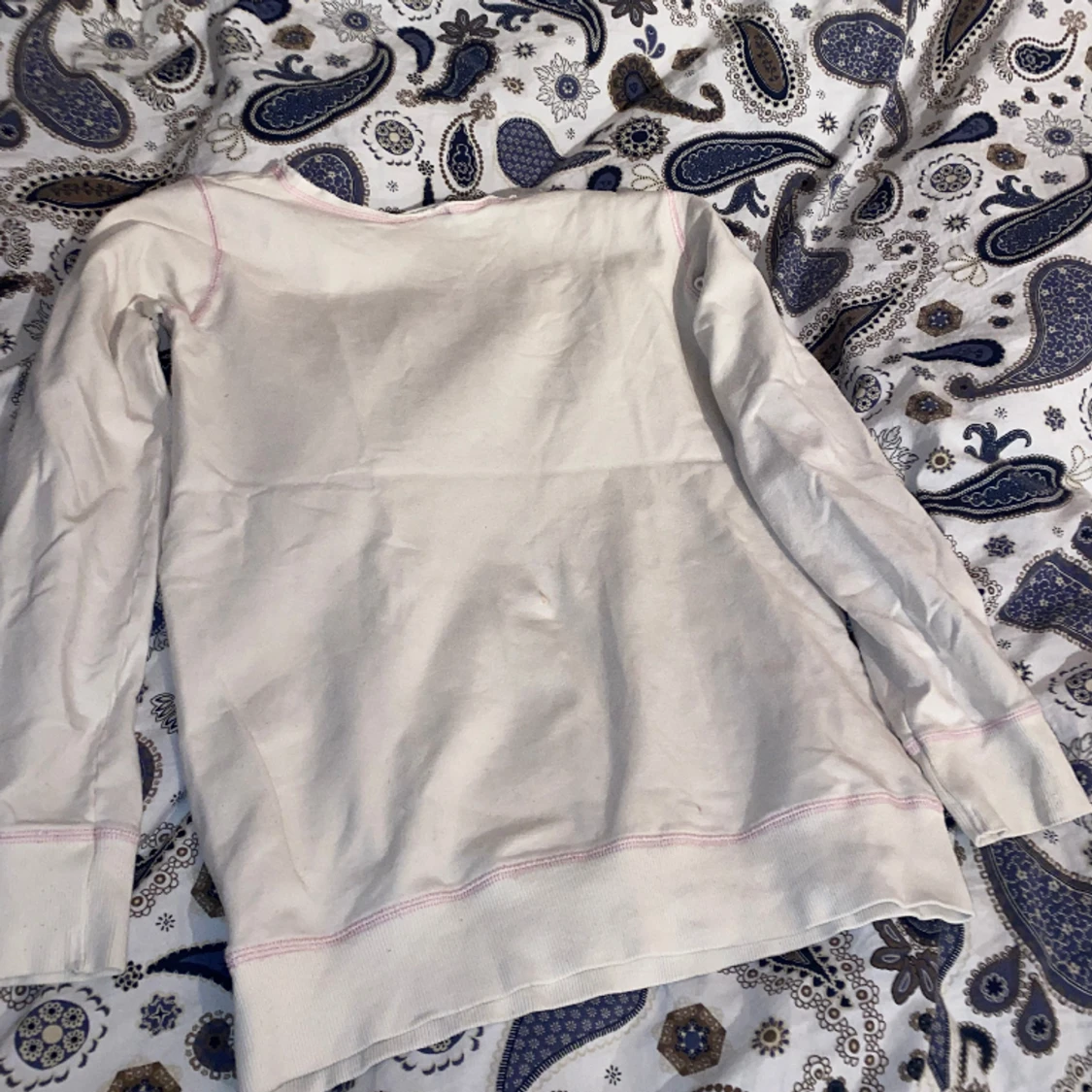 Vit tröja - 90