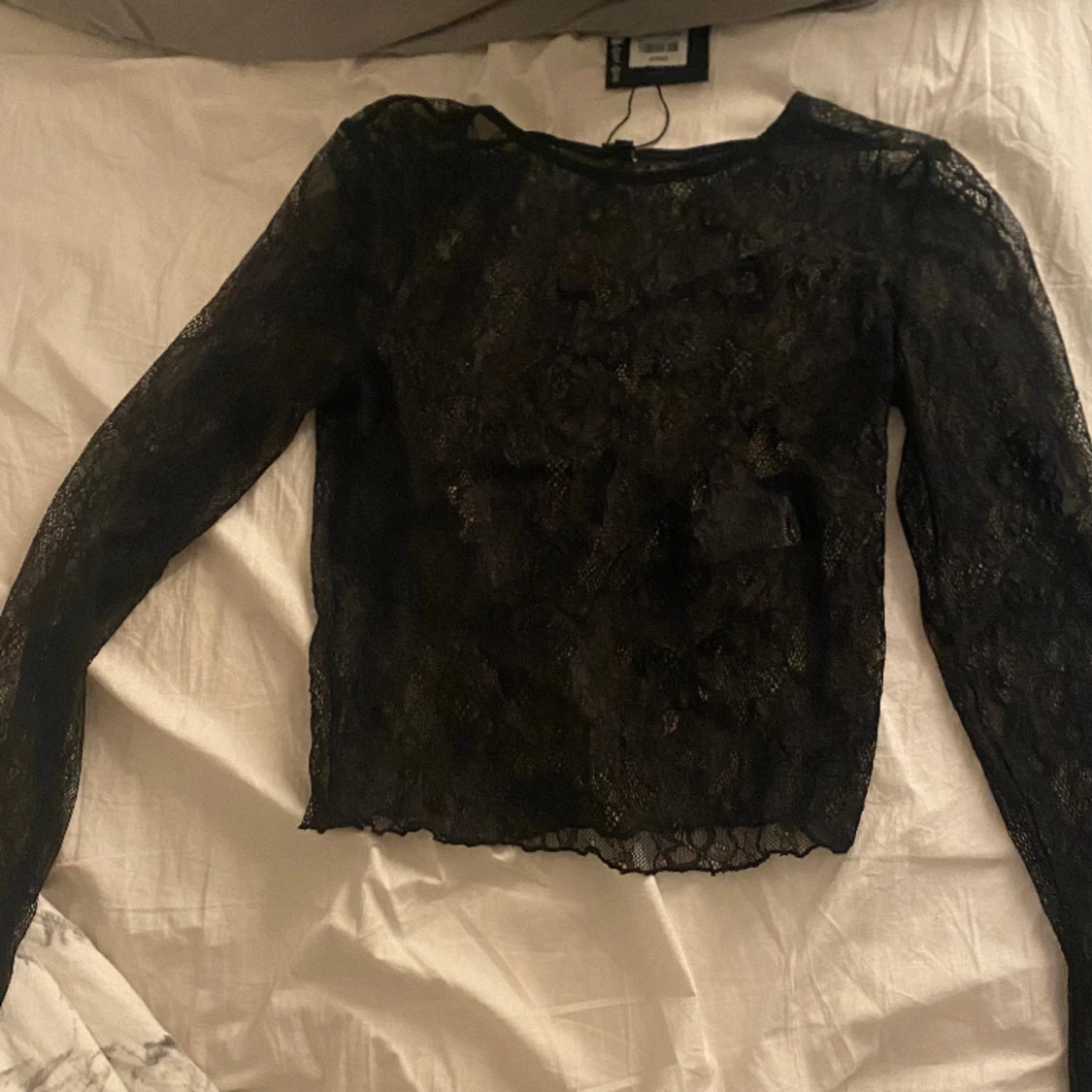 Skitsnygg topp från ONLY  - 90