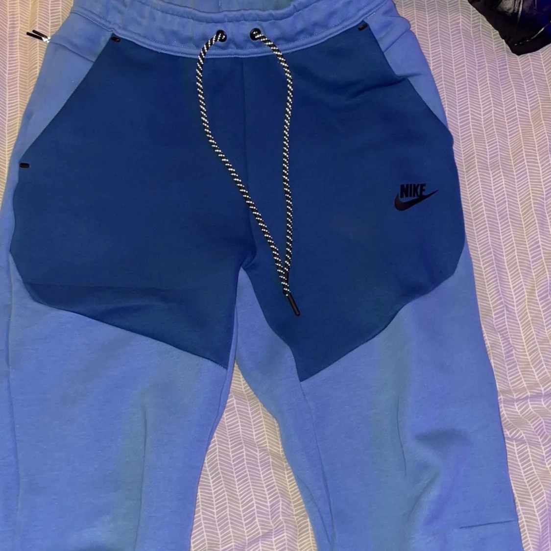 Nike Tech Flecce - 90