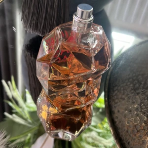 issey miyake parfym - issey miyake parfym 50 ml . Korken saknas 