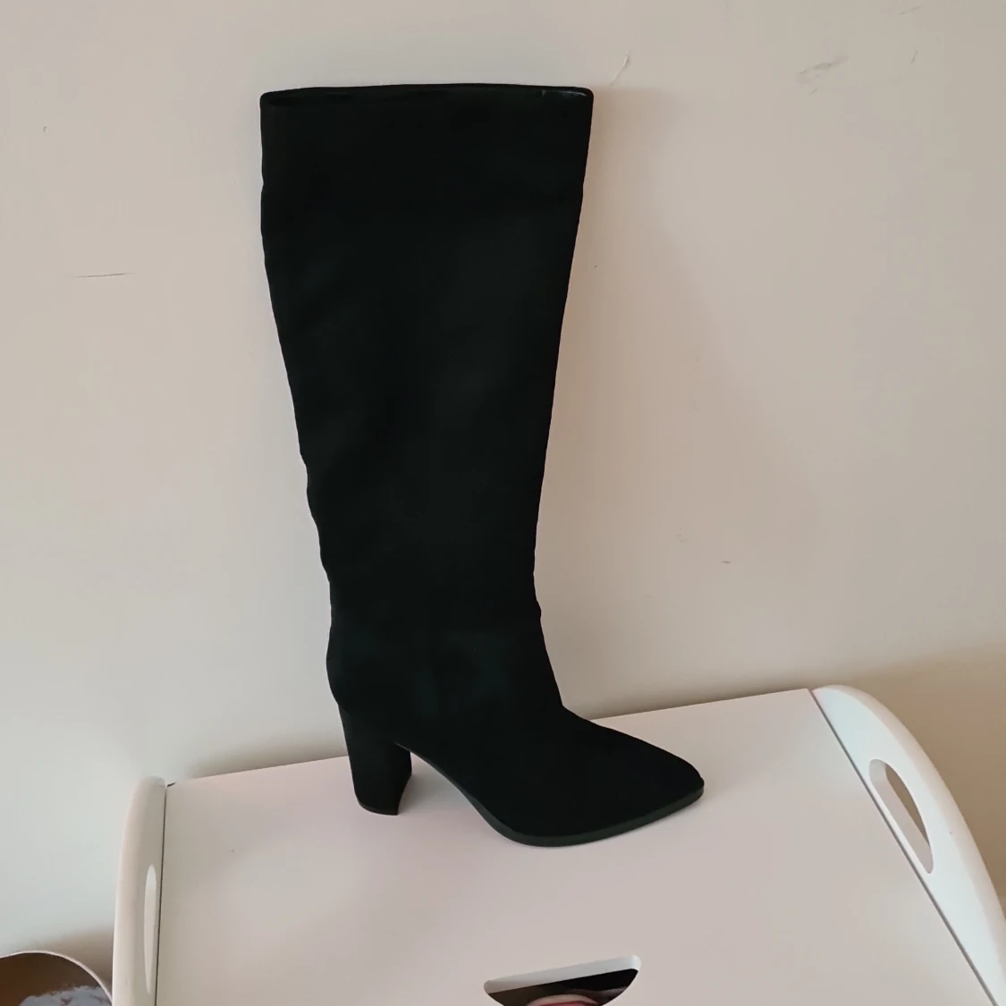 Nine west knähöga stövlar