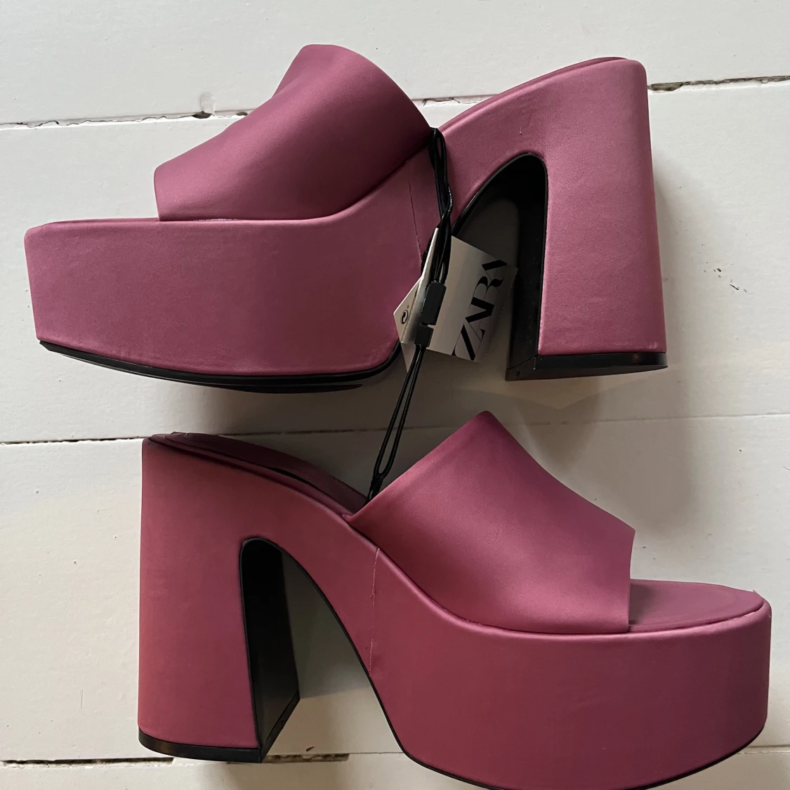 Rosa oanvända platåskor