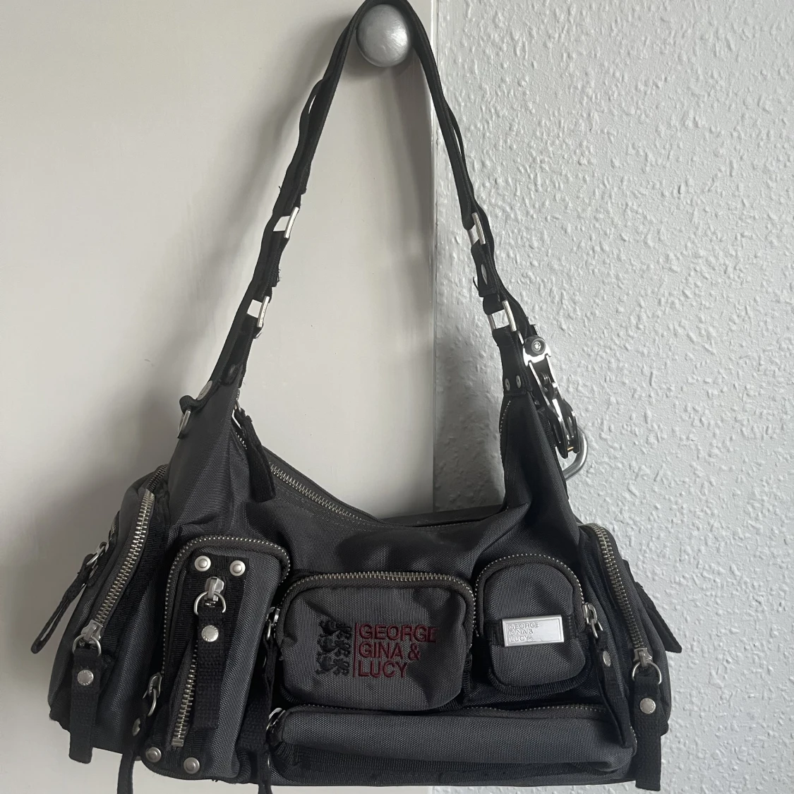 GEORGE GINA & LUCY väska