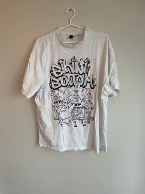 Oversized t-shirt  - Oversized t-shirt från hm i storlek M