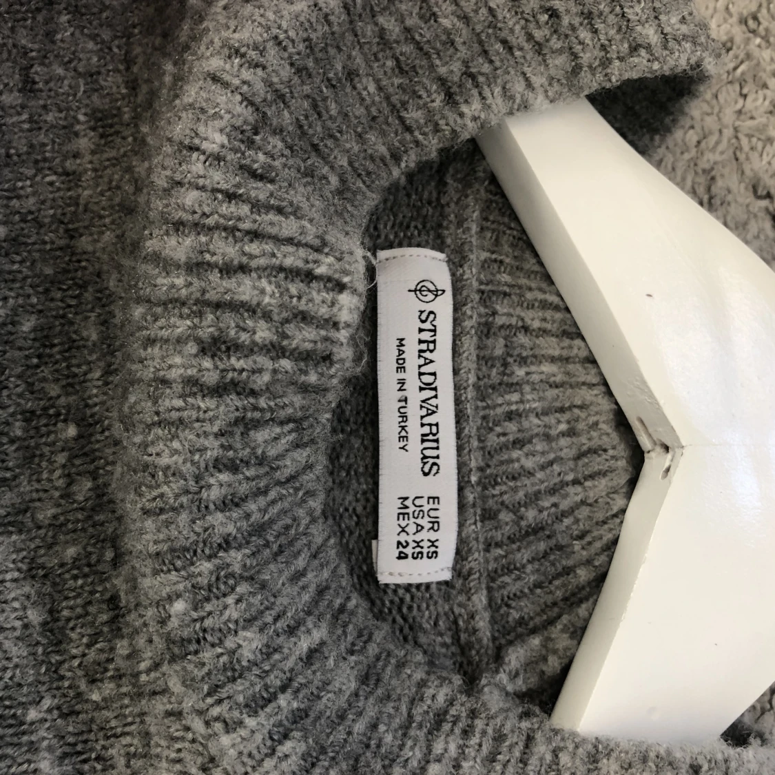 Stickad tröja  - 90