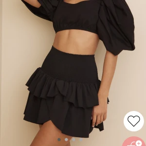 Nelly kjol  - Jätte fin Nelly kjol orginal pris 449 