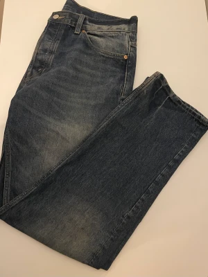 Weekday jeans - Weakday space jeans Storlek 30/32