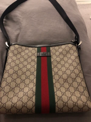 Gucci väska - Gott skick