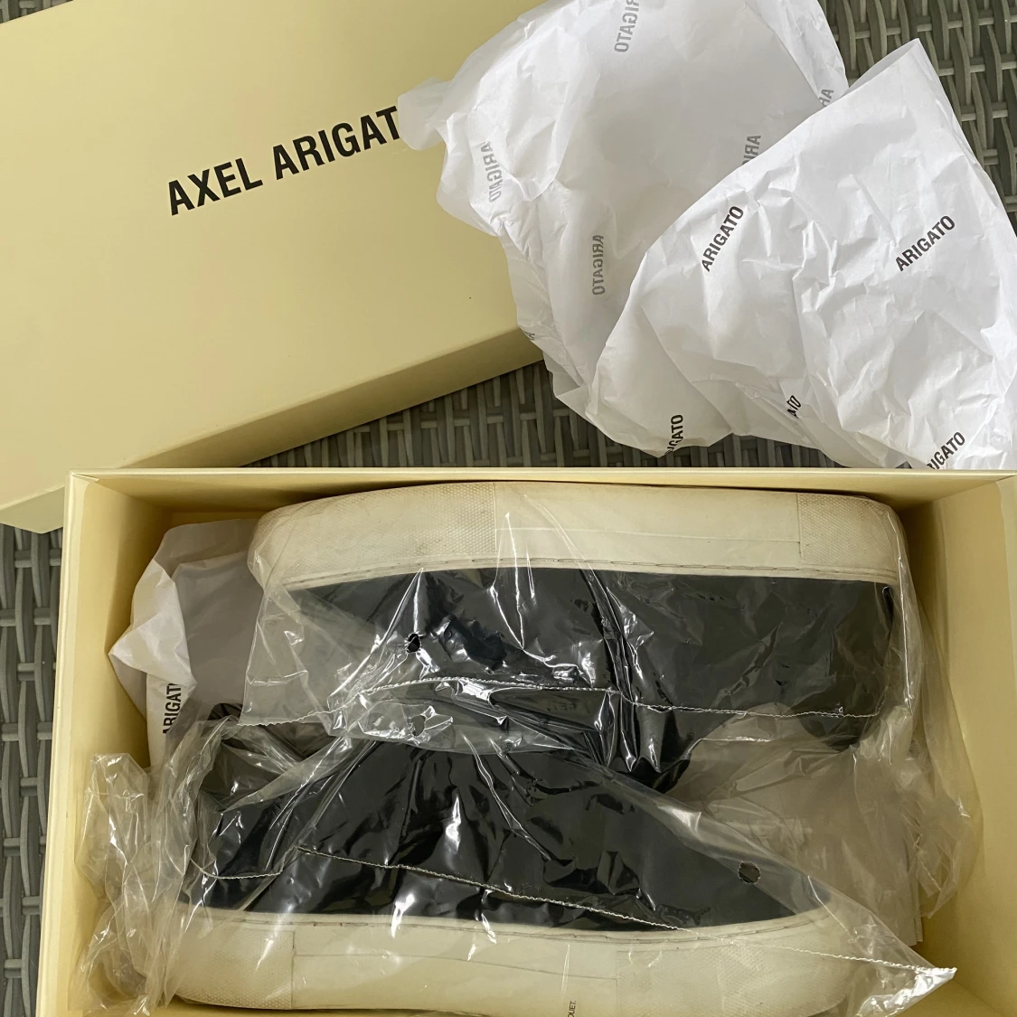 Laceless sneaker Axel Arigato - 90