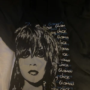 Gullig topp - Rensar ut min garderob 💋