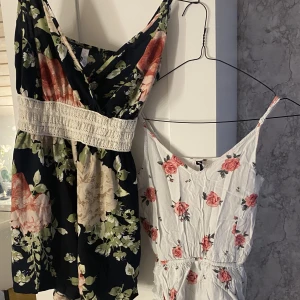 Byxdress - Säljer 2 byxdressar i storlek 32, använda fåtalgånger. 50 kr/st