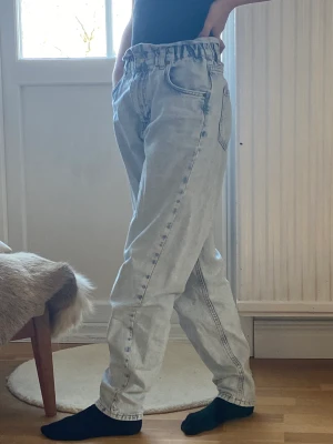 Fina högmidjade baggy jeans - Nästa aldrig använda