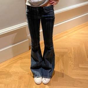 Intressekoll på dessa BDG jeans. Slutsålda på Zalando. Storlek 29. Aldrig använda. Originalpris 620kr