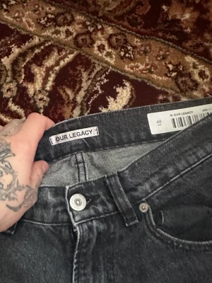 Our leagacy third cut - Säljer mina our leagacy thirds då dom inte får nog med kärlek